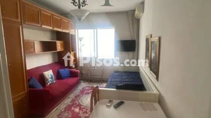 Fotografía del inmueble reportado: 850 €/mes — Madrid, Madrid
