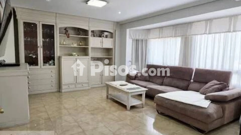 Fotografía del inmueble reportado: 1.100 €/mes — Castellón, Castellón