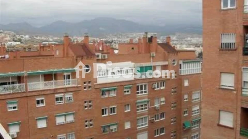 Fotografía del inmueble reportado: 800 €/mes — Granada, Granada
