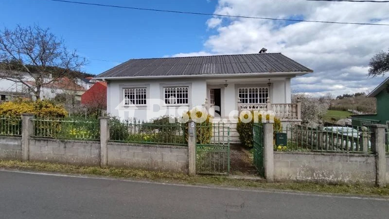 Casa – Ferrol, Bustelo