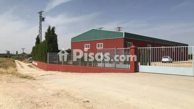 Nave industrial en venta en Chinchilla de Monte-Aragón