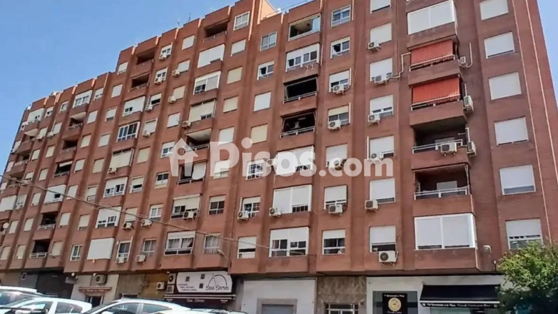 Fotografía del inmueble reportado: 850 €/mes — Almería, Almería
