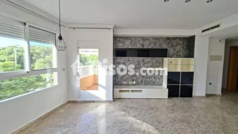 Fotografía del inmueble reportado: 1.100 €/mes — Valencia, Valencia