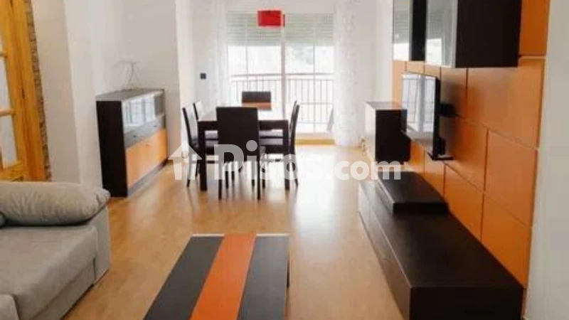 Fotografía del inmueble reportado: 750 €/mes — Granada, Granada