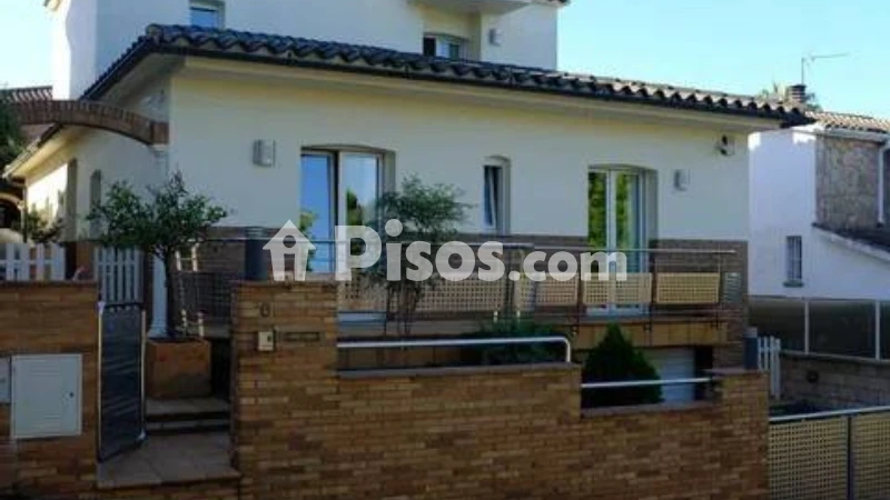 Fotografía del inmueble reportado: 2.500 €/mes — Girona, Girona