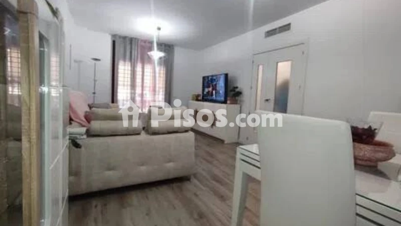 Piso en venta en Calle Escritor Conde Zamora - Vista 3