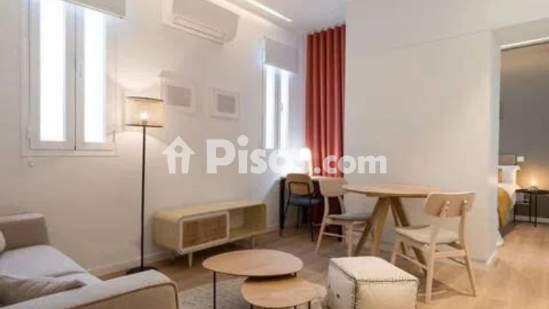 Piso en alquiler en Calle de Ancora