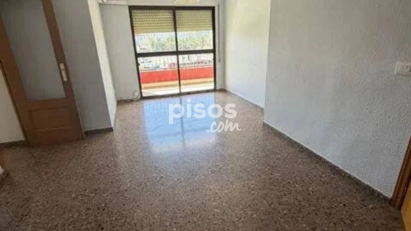 Piso en alquiler en Malilla