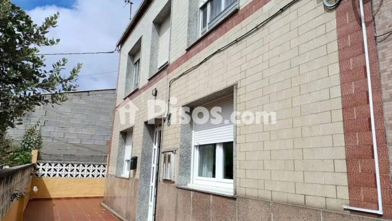 Chalet en venta en Ribeira - Vista 3