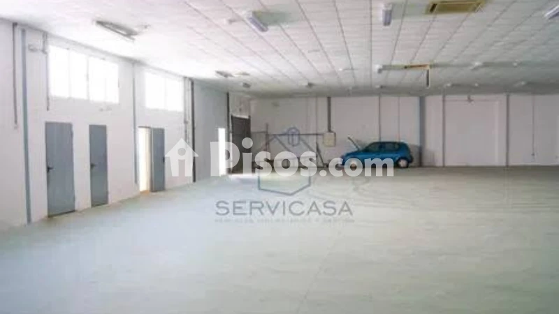 Nave industrial en venta en Hellín