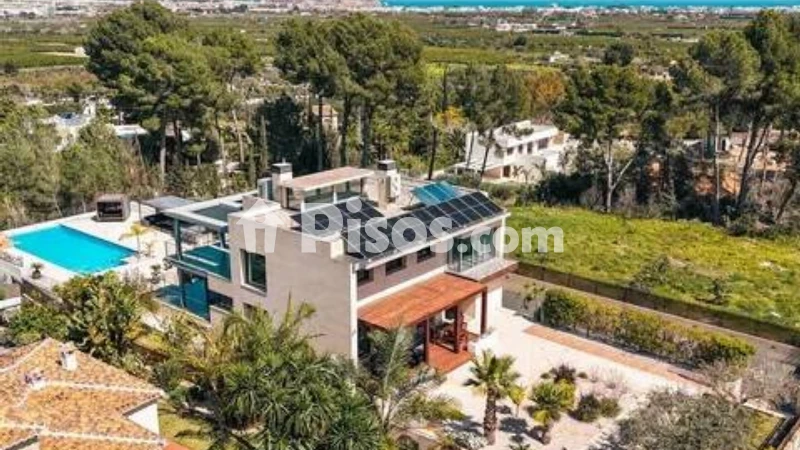 Chalet en venta en Carrer del Río Cabriel - Vista 2