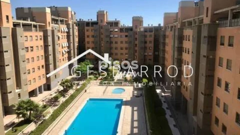 Piso en alquiler en Calle de Azofra