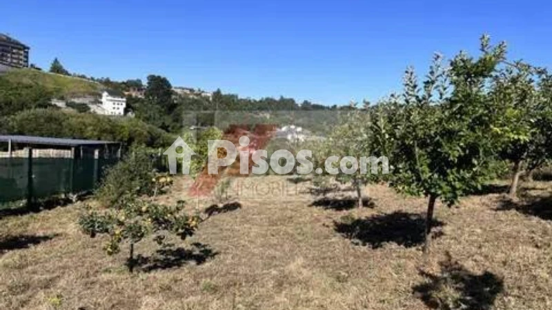 Terreno en venta en Betanzos
