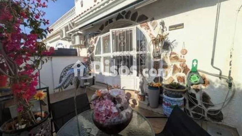 Casa adosada en venta en Calle de Camas, cerca de Calle Usagre