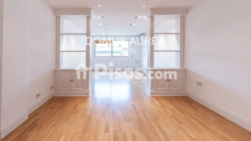 Piso en alquiler en Recoletos