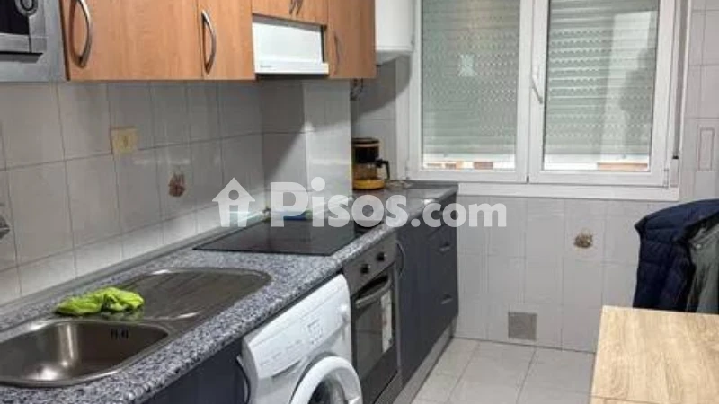 Fotografía del inmueble reportado: 900 €/mes — Burgos, Burgos