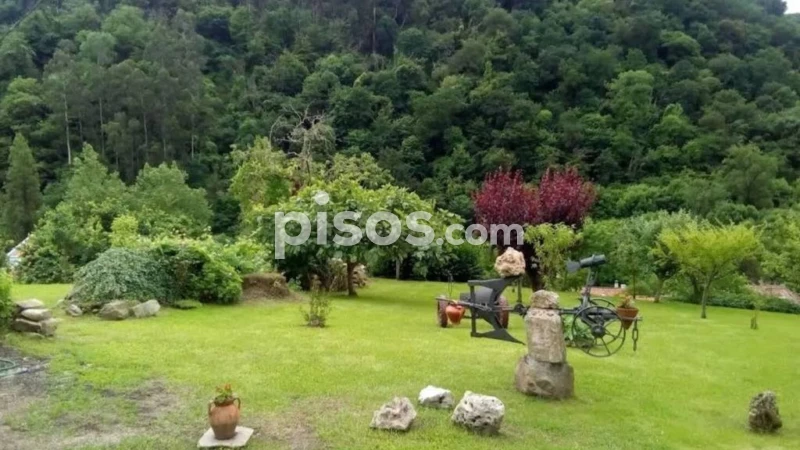 Casa rústica en venta en Corvera de Toranzo, Corvera de Toranzo de 63.000 €