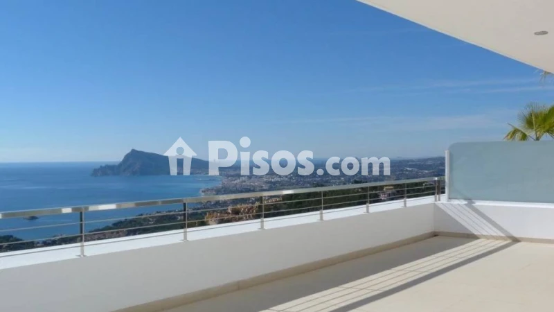 Pis – Altea, Urbanització Serra d'Altea