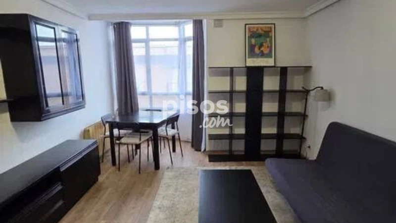 Piso en alquiler en Valdeacederas