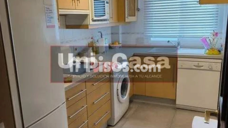 Piso en venta en Santa Rosa-Valdeolleros - Vista 3