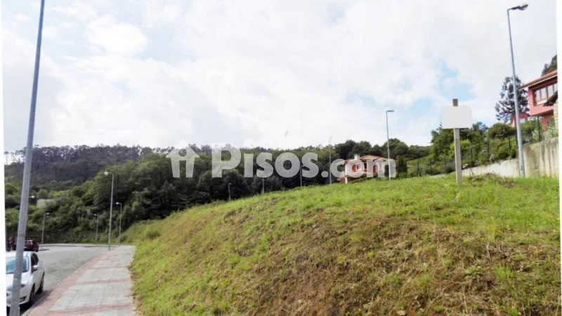 Terreno en venta en Pravia