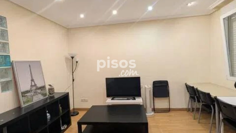 Piso en alquiler en Lista