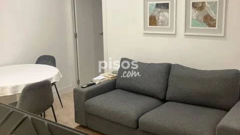 Piso en alquiler en Almagro