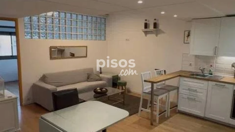 Piso en alquiler en Castellana