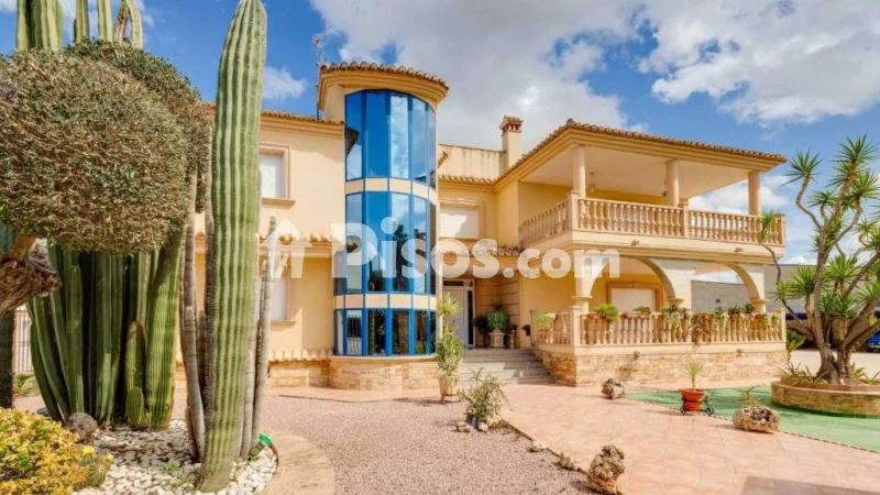 Casa – Orihuela, Barrio del Camino Viejo de Hurchillo