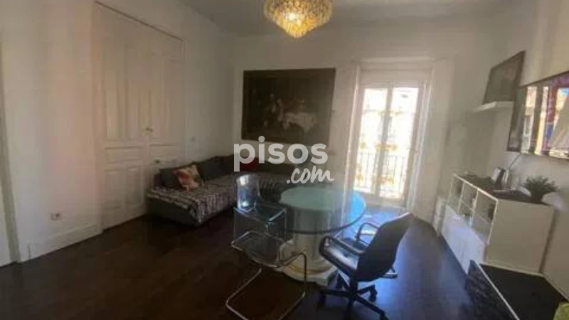 Piso en alquiler en Sol