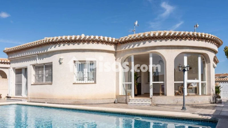 Casa en venta en Orihuela