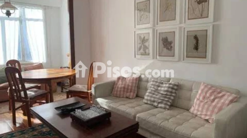Piso en alquiler en Esteiro