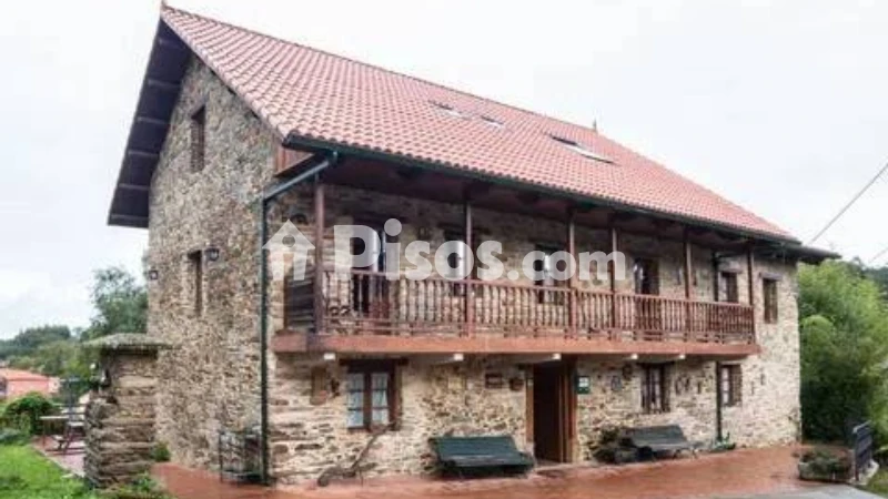 Chalet en venta en Paderne