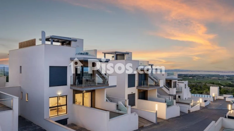 Casa – San Miguel de Salinas, Urbanización Ciudad de las Telecomunicaciones