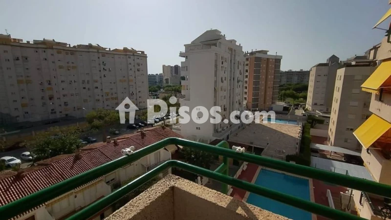 Fotografía del inmueble reportado: 650 €/mes — Valencia, Valencia