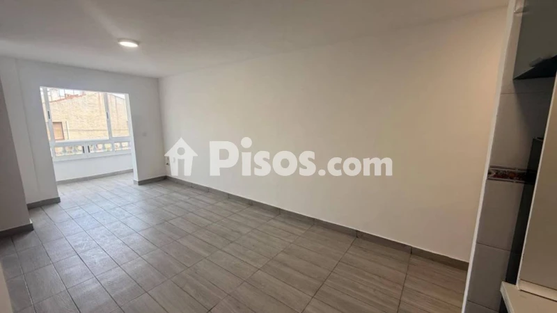 Pis – Torrevieja, Urbanización Calas Blancas