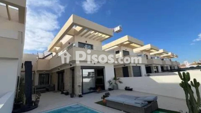 Casa – Los Montesinos