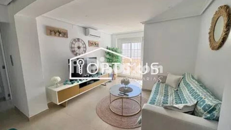 Fotografía del inmueble reportado: 900 €/mes — Valencia, Valencia