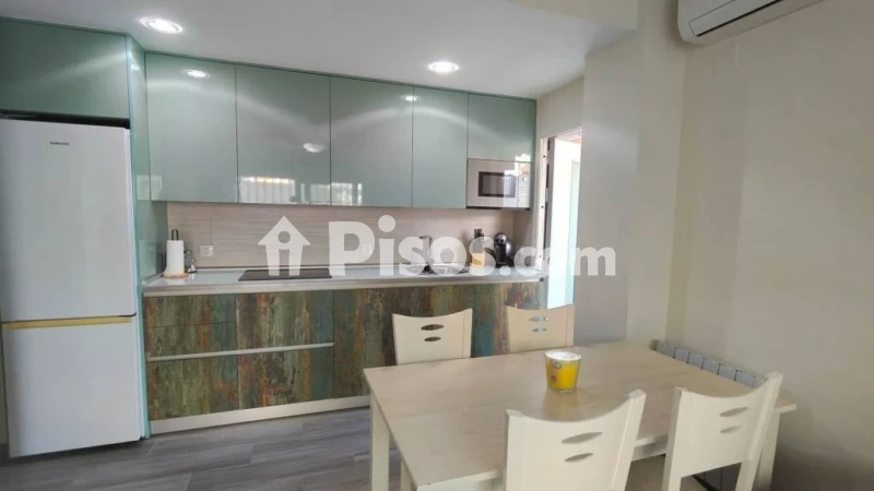 Fotografía del inmueble reportado: 700 €/mes — Valencia, Valencia