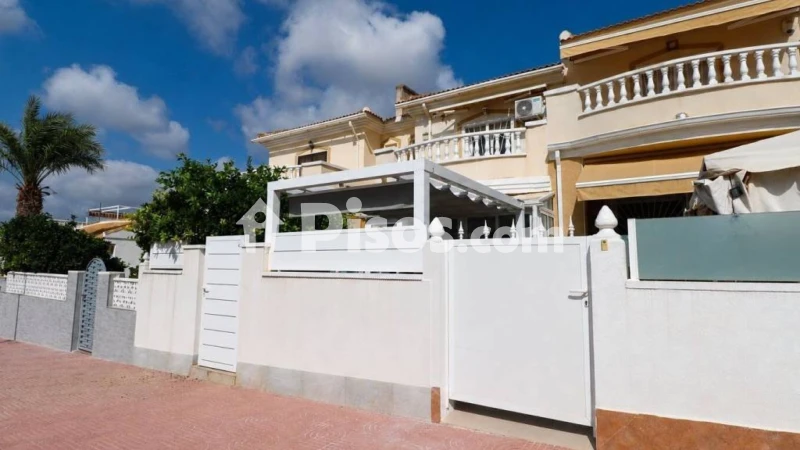Casa – Benijófar, Urbanización Monteazul
