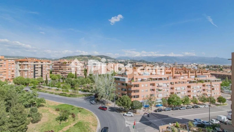 Fotografía del inmueble reportado: 900 €/mes — Granada, Granada