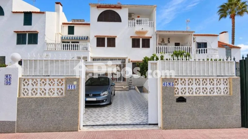Chalet en venta en Torrevieja