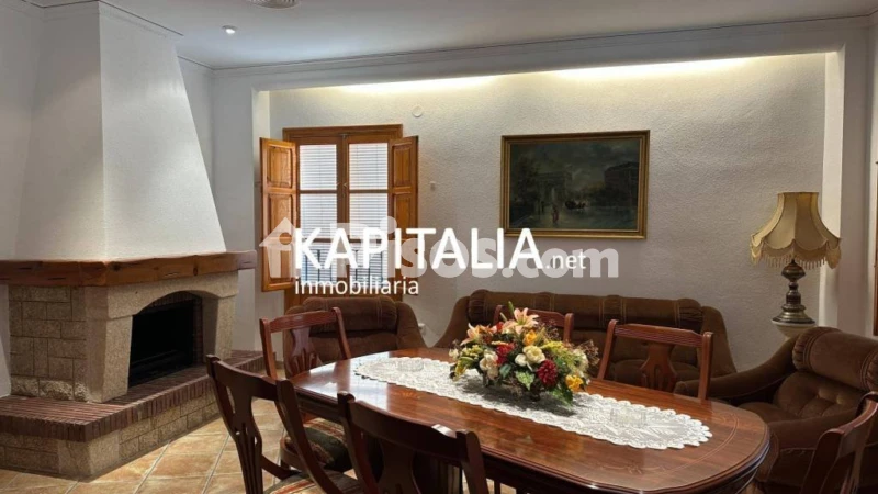 Fotografía del inmueble reportado: 800 €/mes — Valencia, Valencia