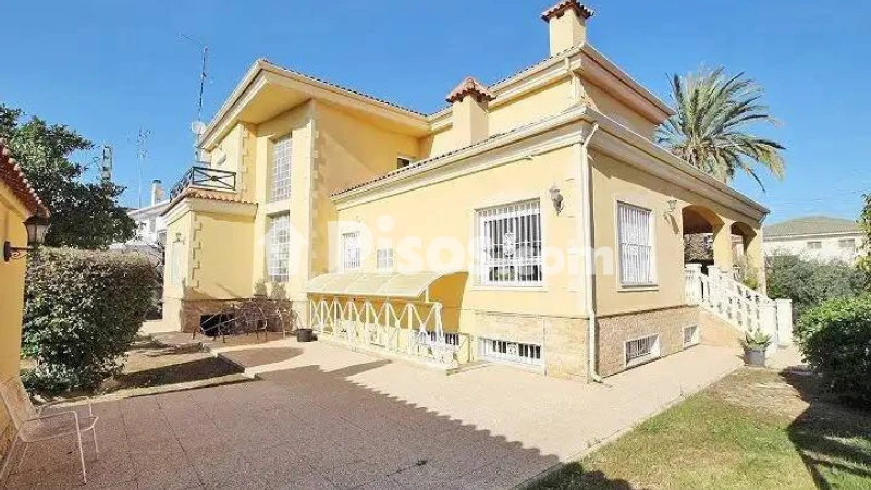 Chalet en venta en San Antón-El Palmeral