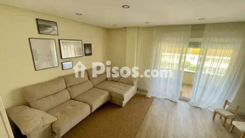 Fotografía del inmueble reportado: 950 €/mes — Almería, Almería