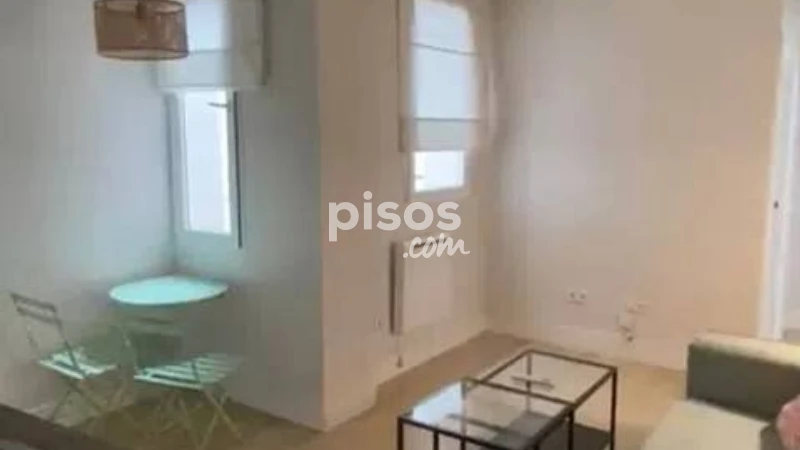 Piso en alquiler en Argüelles
