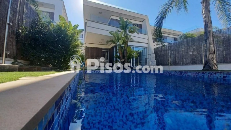 Casa – Orihuela, Urbanización El Presidente, Villa Martín