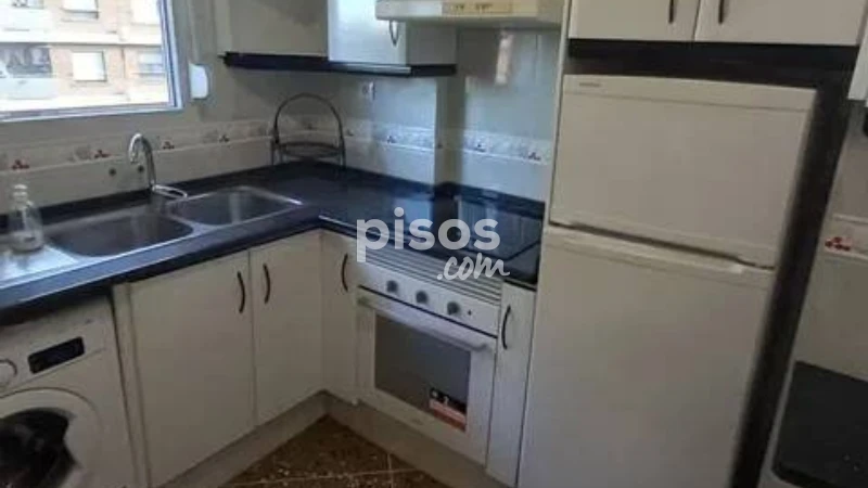 Piso en alquiler en Les Tendetes