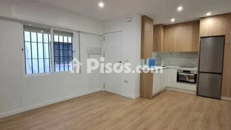 Piso en venta en Calle Infanta Doña María, 74, cerca de Calle de la Previsión - Vista 3