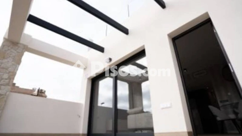 Pis – Orihuela, Urbanización El Presidente, Villa Martín